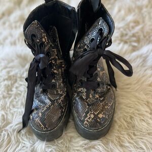 Snake Print Ribbon Lace Boots